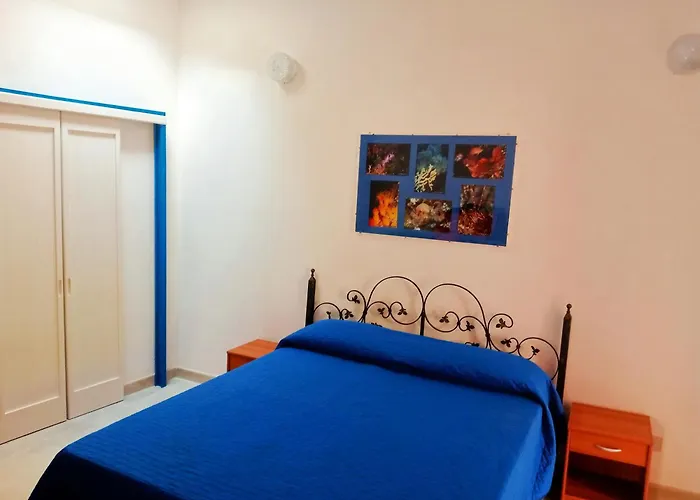 Apartment Lo Scoglio Di *